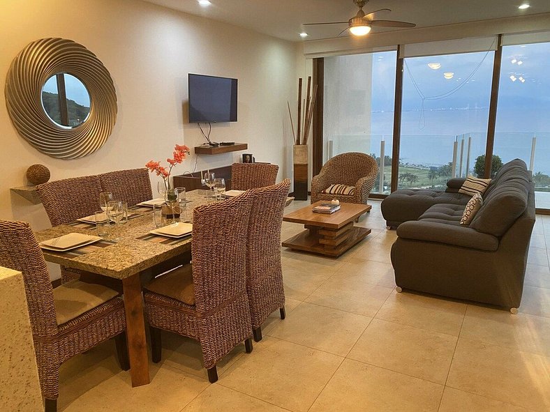 Amazing Condo at ALAMAR, 3 Bedroom. Simply Beautiful!